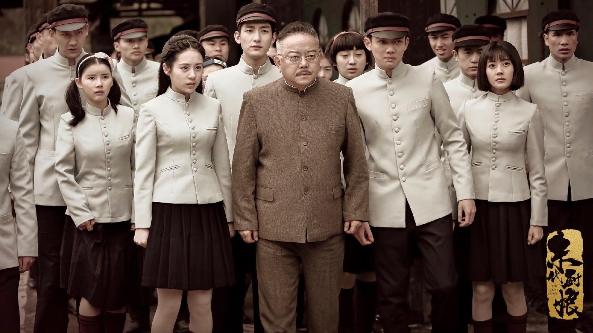 乐鱼app-女子泳坛新老交替有序进行，泳坛女子排名