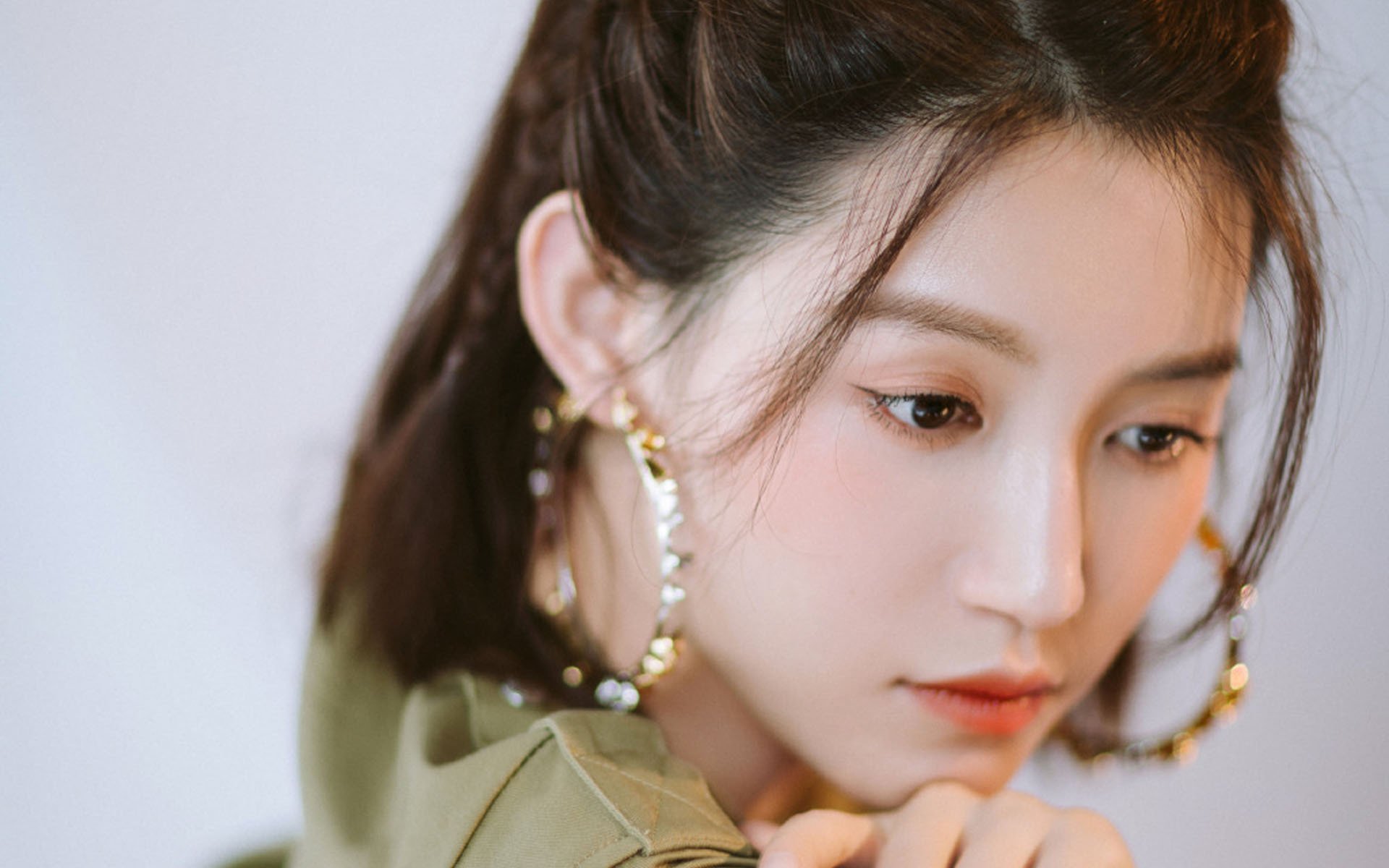 尤文图斯回撤防守成功化解多次危机,尤文图斯回传失误