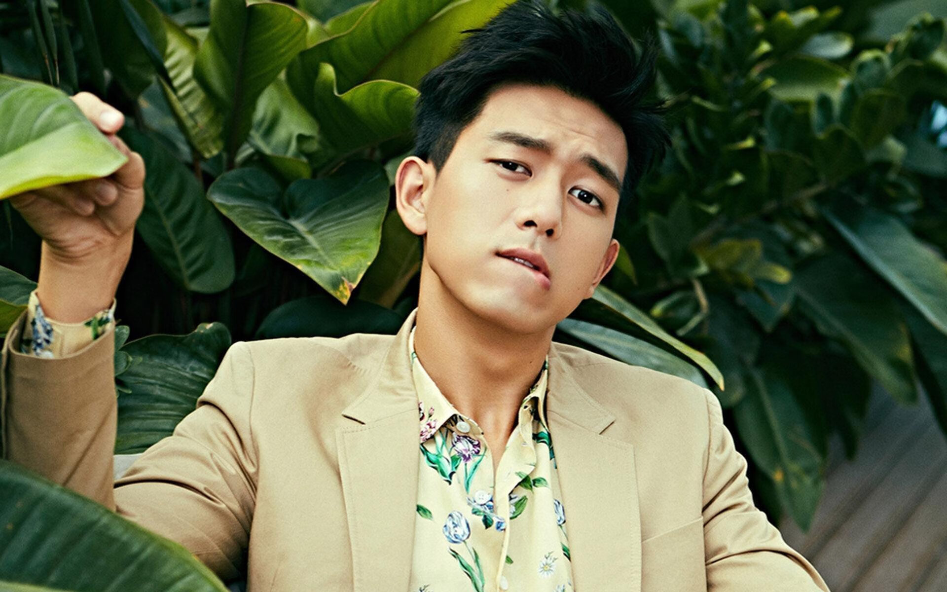 德甲如火如荼:攻势猛烈,激动人心,德甲对抗